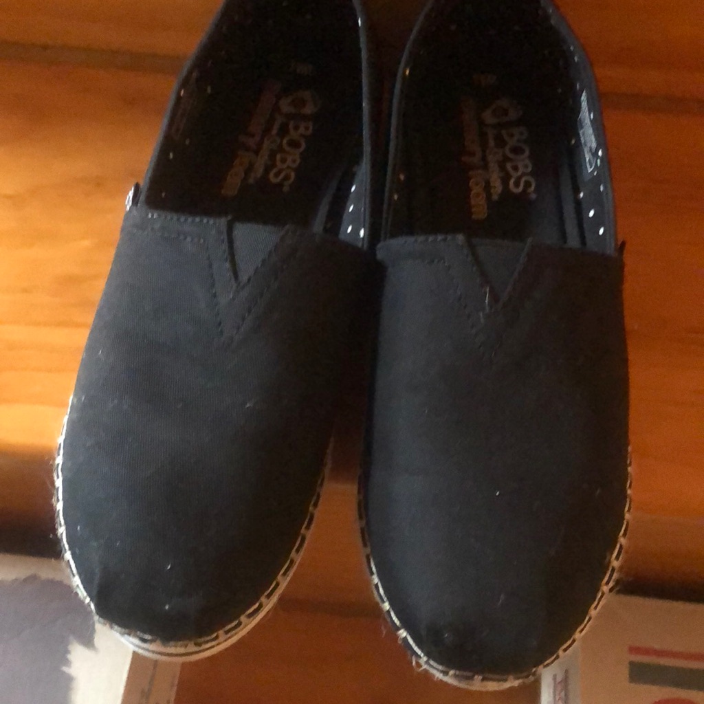 Bobs